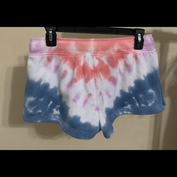 TYE DYE BURNOUT SHORT - Picture 3 of 3